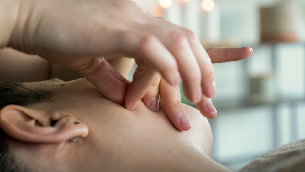 Massage Kobido a domicile Clermont-Ferrand